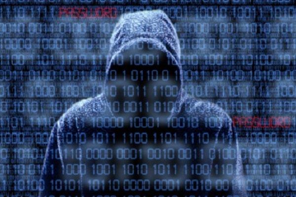 یک هکر اطلاعات نیم میلیون آمریکایی را دزدید