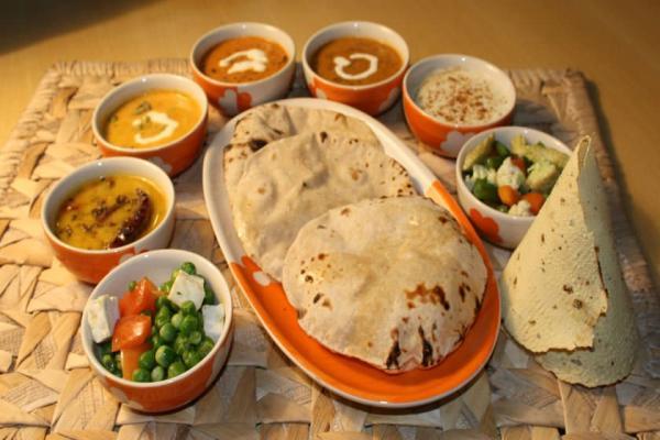 غذاهای هندی، از سمبوسه تا مرغ تندوری