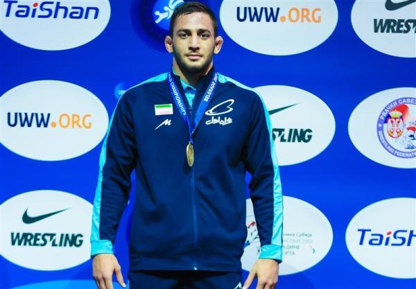 آذرپیرا: در مسابقات قهرمانی کشور کشتی نمی گیرم، در مرحله پایانی لیگ اذیت شدم