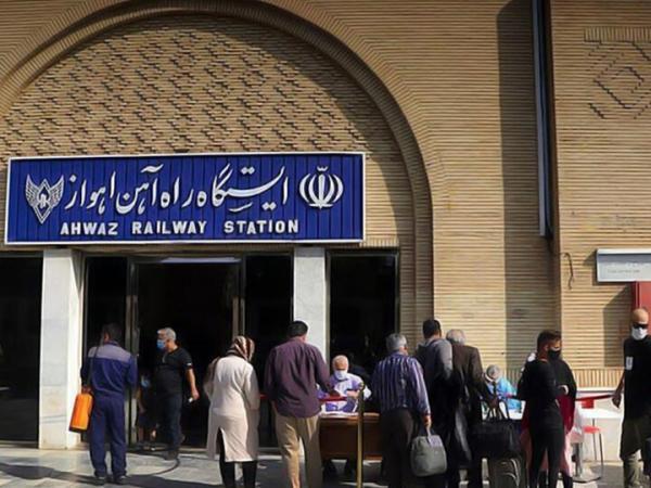 قطار اهواز تهران از چه ایستگاه هایی عبور می نماید؟